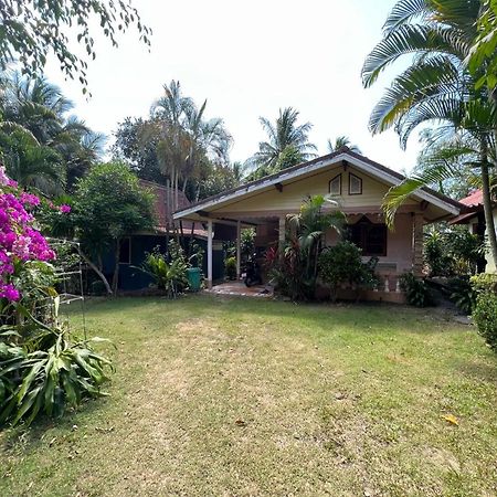 Garden Bungalow Resort Thai Mueang Esterno foto