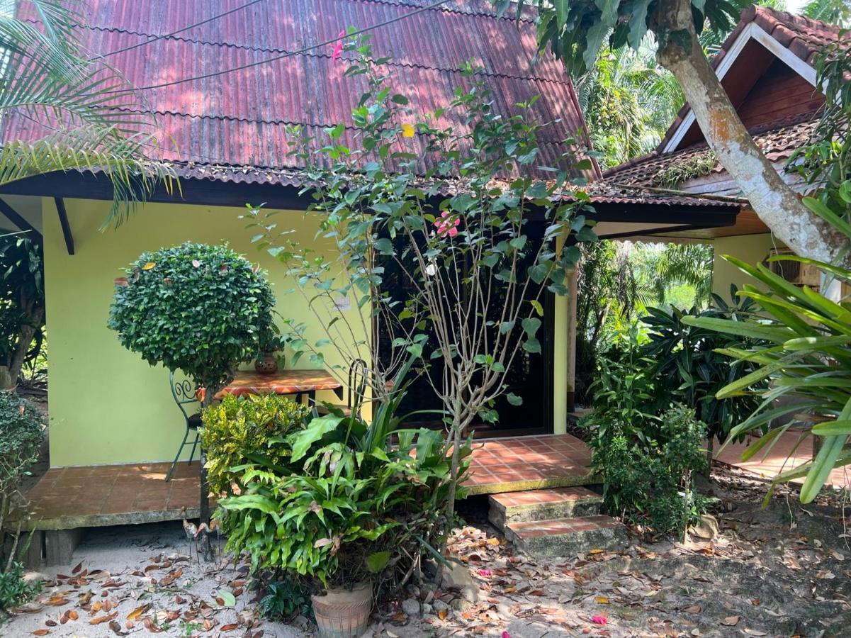 Garden Bungalow Resort Thai Mueang Esterno foto