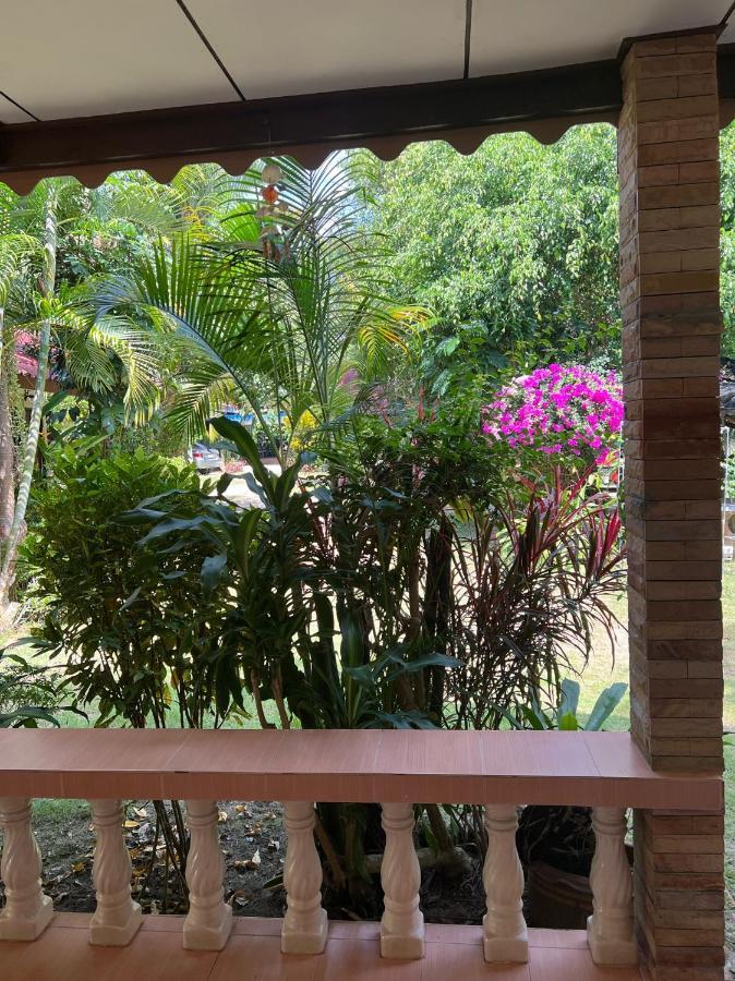 Garden Bungalow Resort Thai Mueang Esterno foto