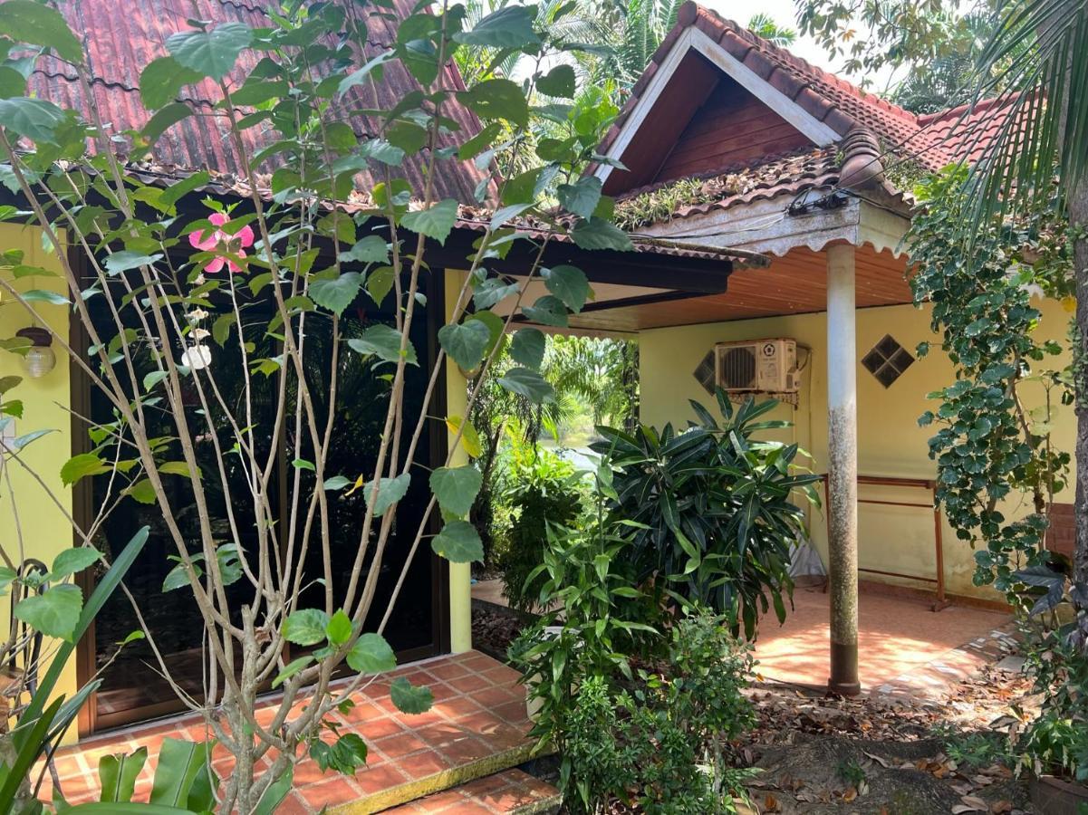 Garden Bungalow Resort Thai Mueang Esterno foto