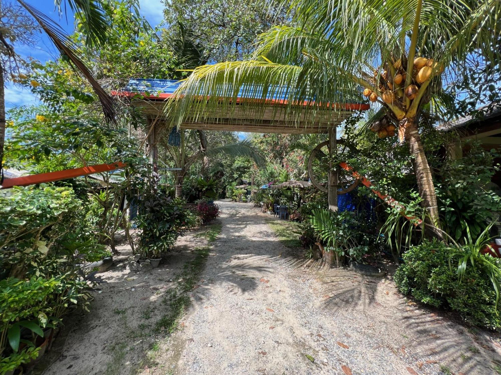 Garden Bungalow Resort Thai Mueang Esterno foto